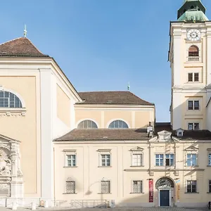 *** Pensjonat Benediktushaus Im Schottenstift Austria